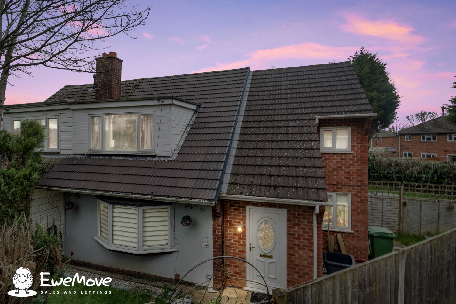 Wedgewood Crescent, Ketley, Telford, Shropshire, TF1