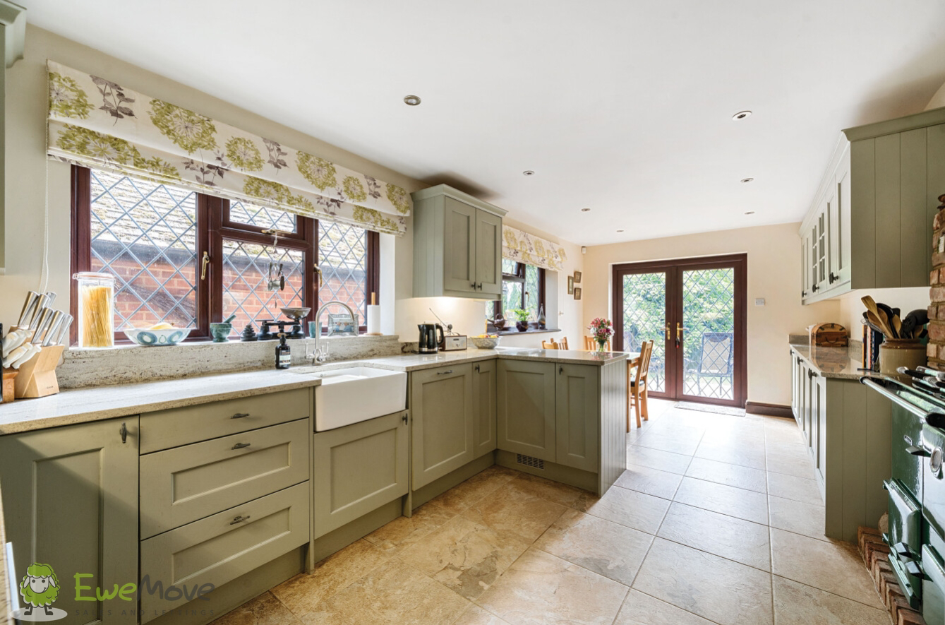 Dix Hill, Pamber Green, Tadley, Hampshire, RG26, photo 6