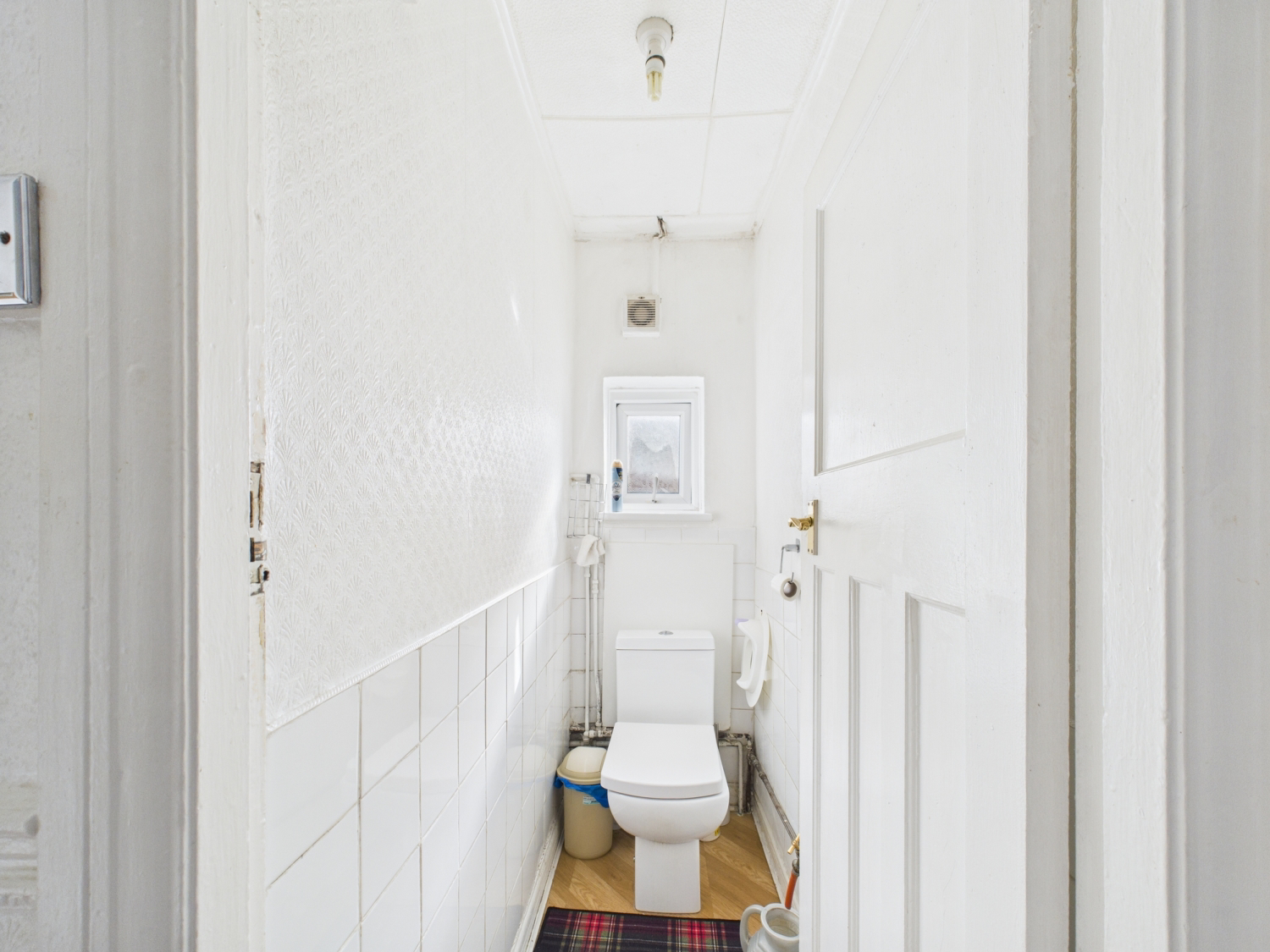 16 Pursley Road, London, photo 11