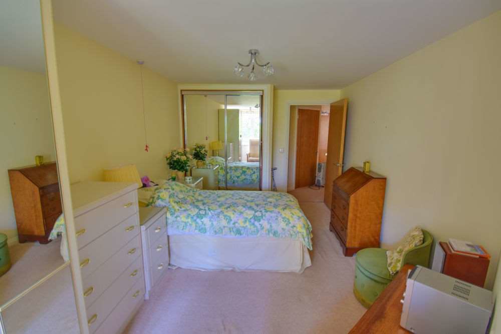 Dutton Court, Cheadle Hulme SK8 5BF, photo 5