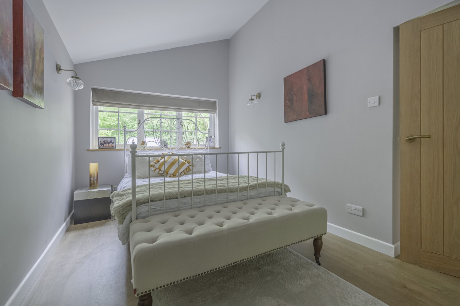 Cirencester Road, South Cerney, photo 13