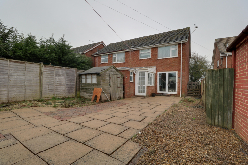 Troughton Walk, South Witham, Grantham, Lincs, photo 17