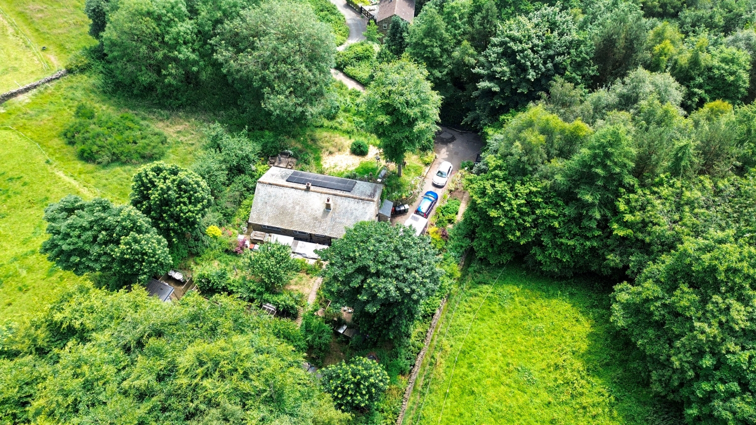 HEATH HOUSE VIEW, RIDINGS LANE, HUDDERSFIELD, HD7, photo 2