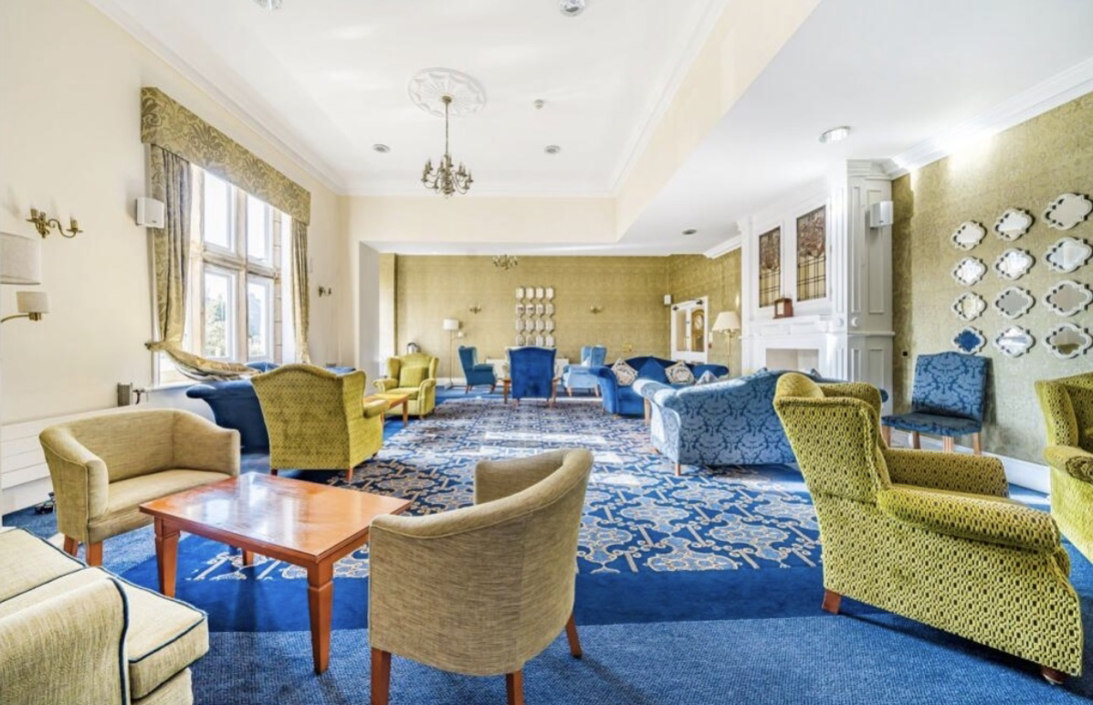 Communal Lounge