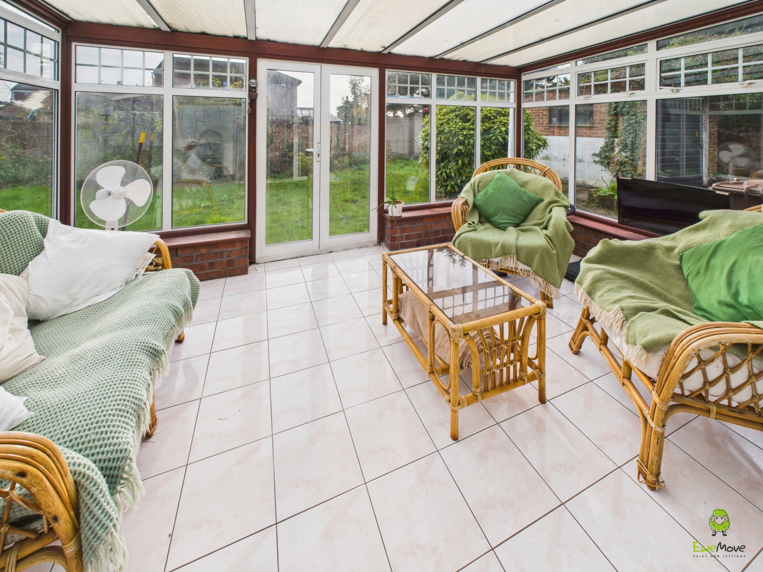 Basing Drive, Bexley, Kent, DA5, photo 2