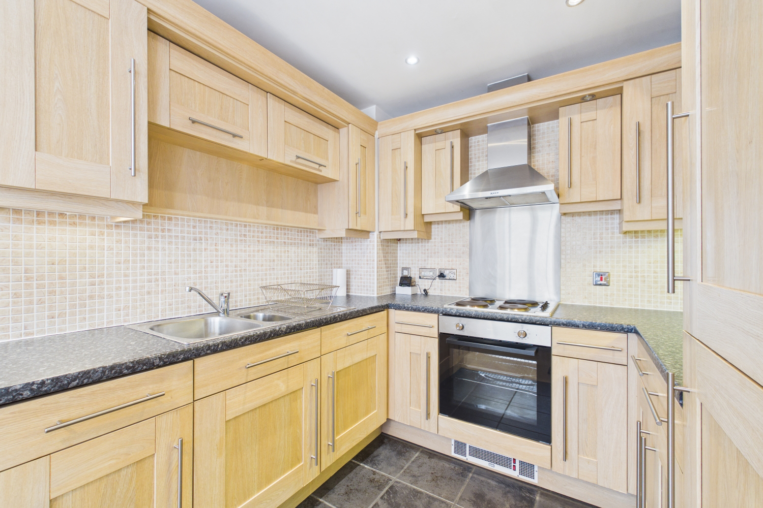 Martins Court, York, North Yorkshire, YO26 4WS, photo 4