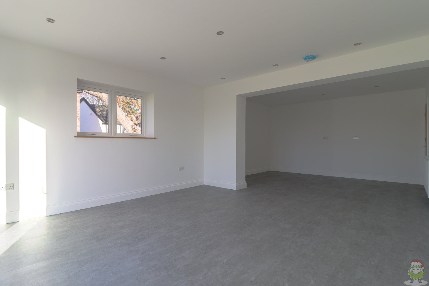 Lawn Drive, West Boldon, East Boldon, Tyne and Wear, NE36, photo 16