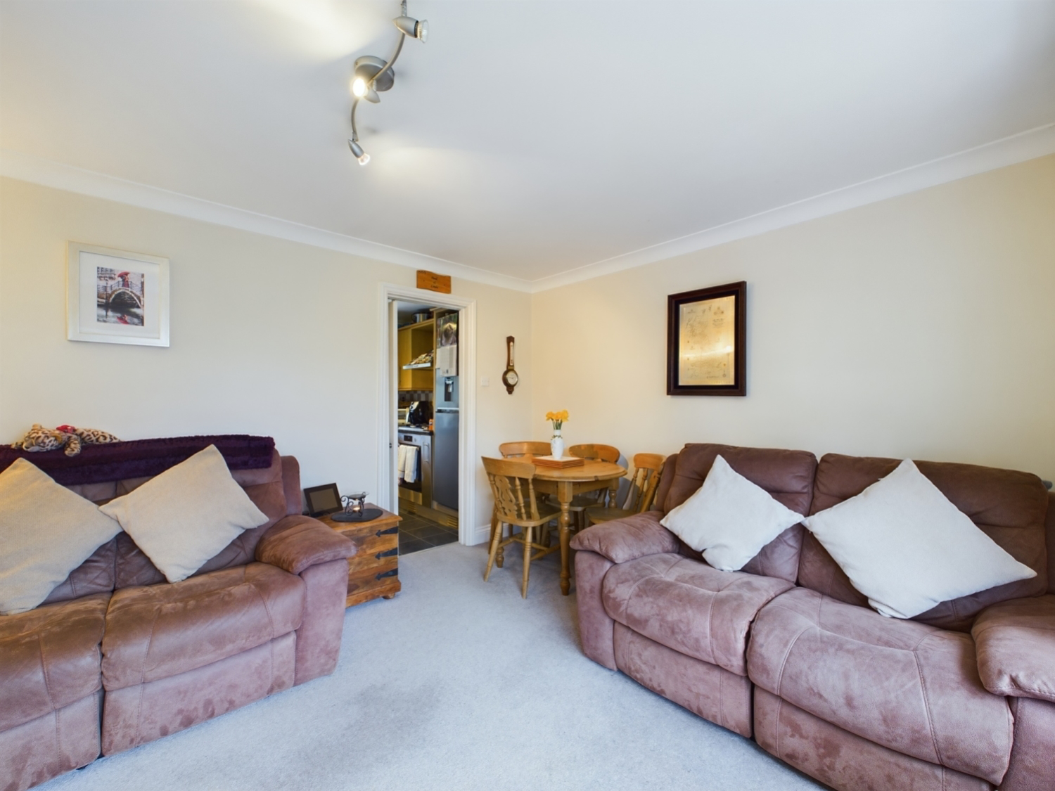 Old Lane, Cobham, Surrey, KT11, photo 3