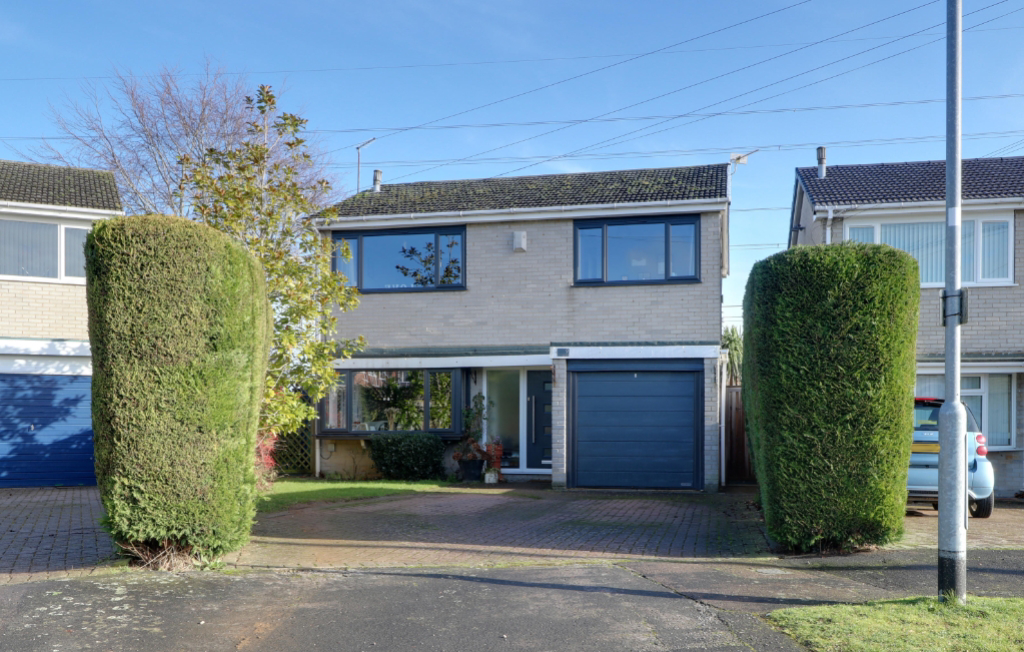Leys Close, Barrowby, Grantham, Lincs, photo 2