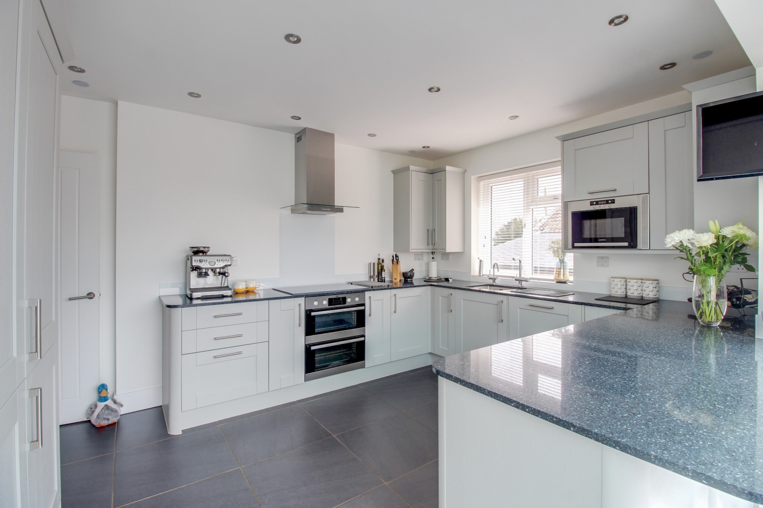 Mallaig, Church Road, Stoke Hammond, Milton Keynes, Buckinghamshire, MK17, photo 6
