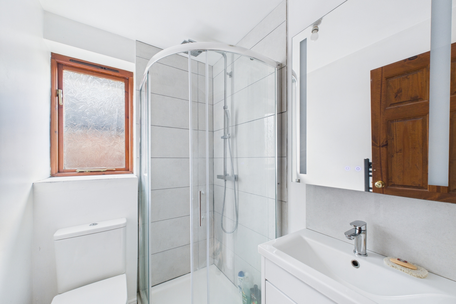 Soulbury Road, Burcott, Wing, Buckinghamshire LU7, photo 13