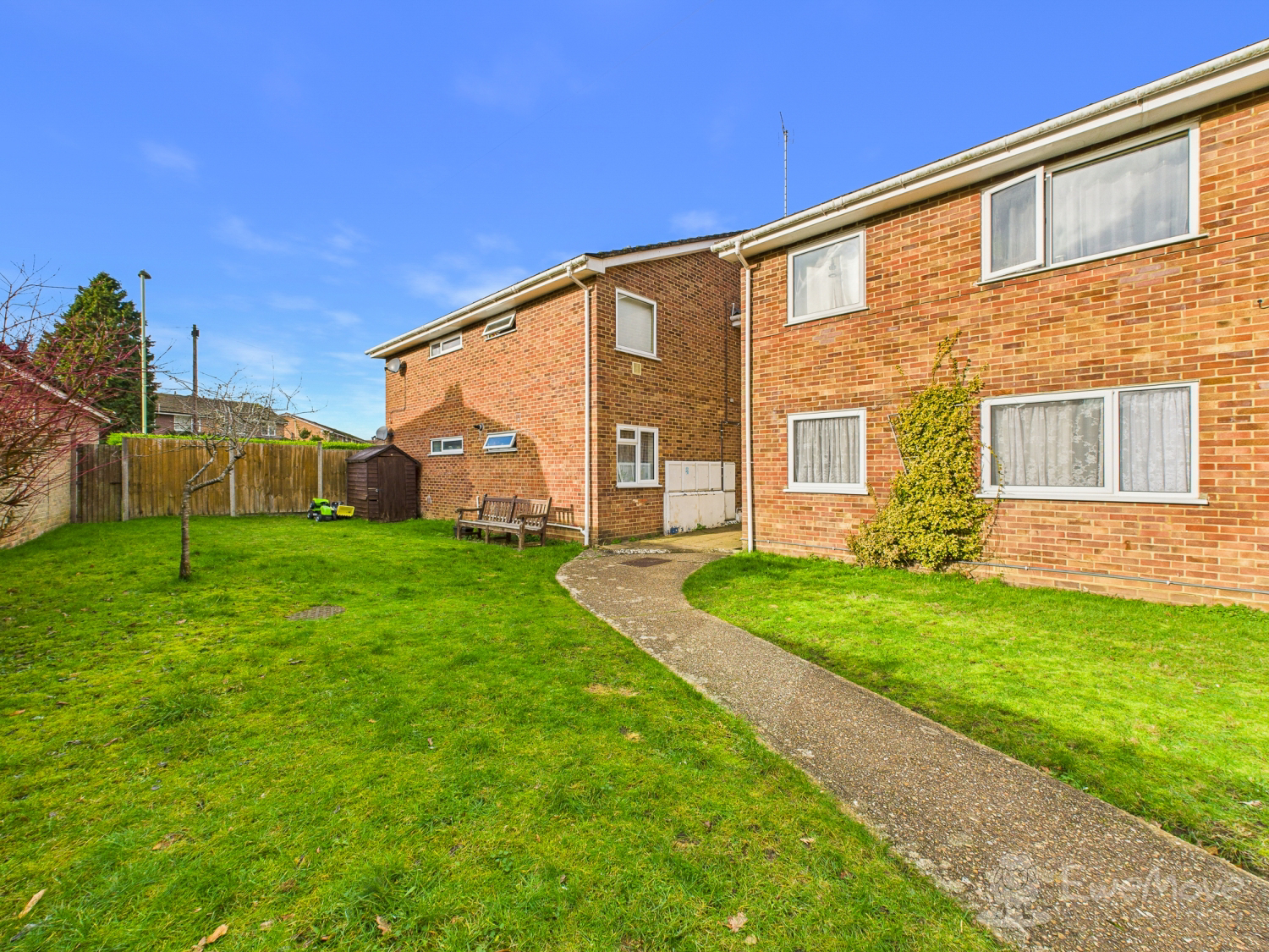 Hollybrook Court Chalet Hill, Bordon, Hampshire, GU35, photo 7
