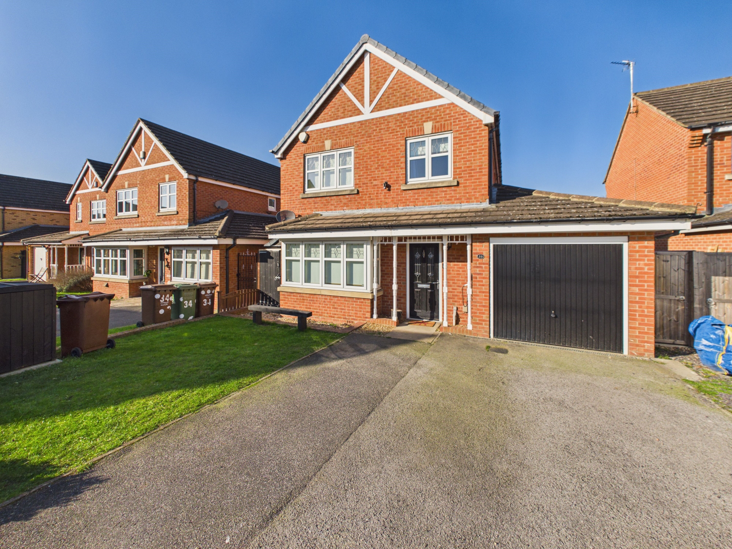Telford Close, Castleford, West Yorkshire, WF10, photo 2