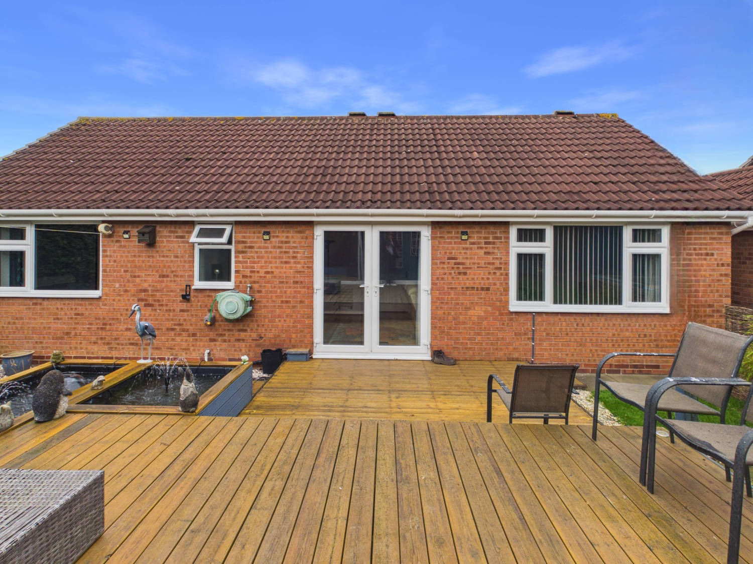 10 Hawkins Close, Hinckley, photo 30