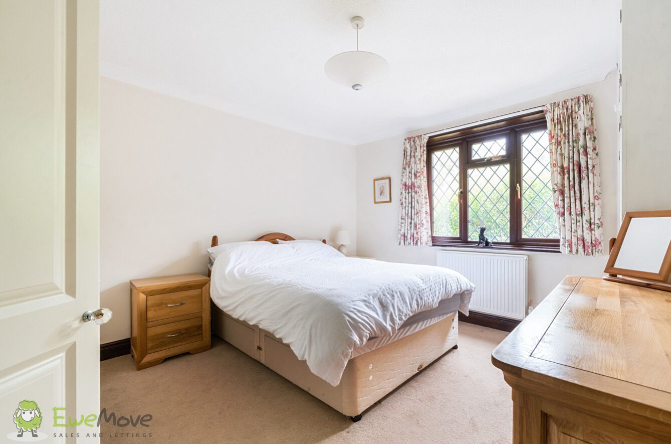 Dix Hill, Pamber Green, Tadley, Hampshire, RG26, photo 29