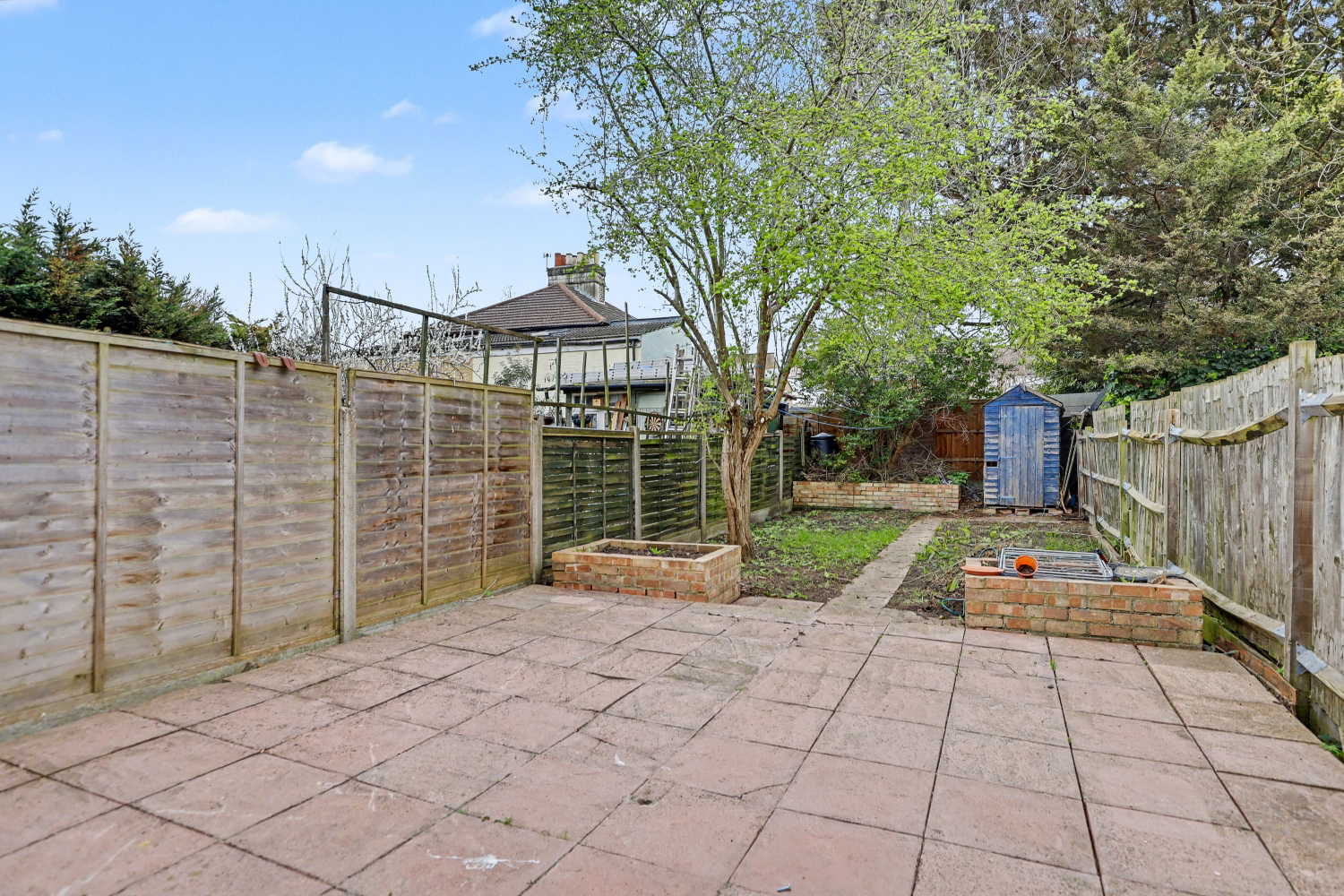 St. James Road, London, E15, photo 19