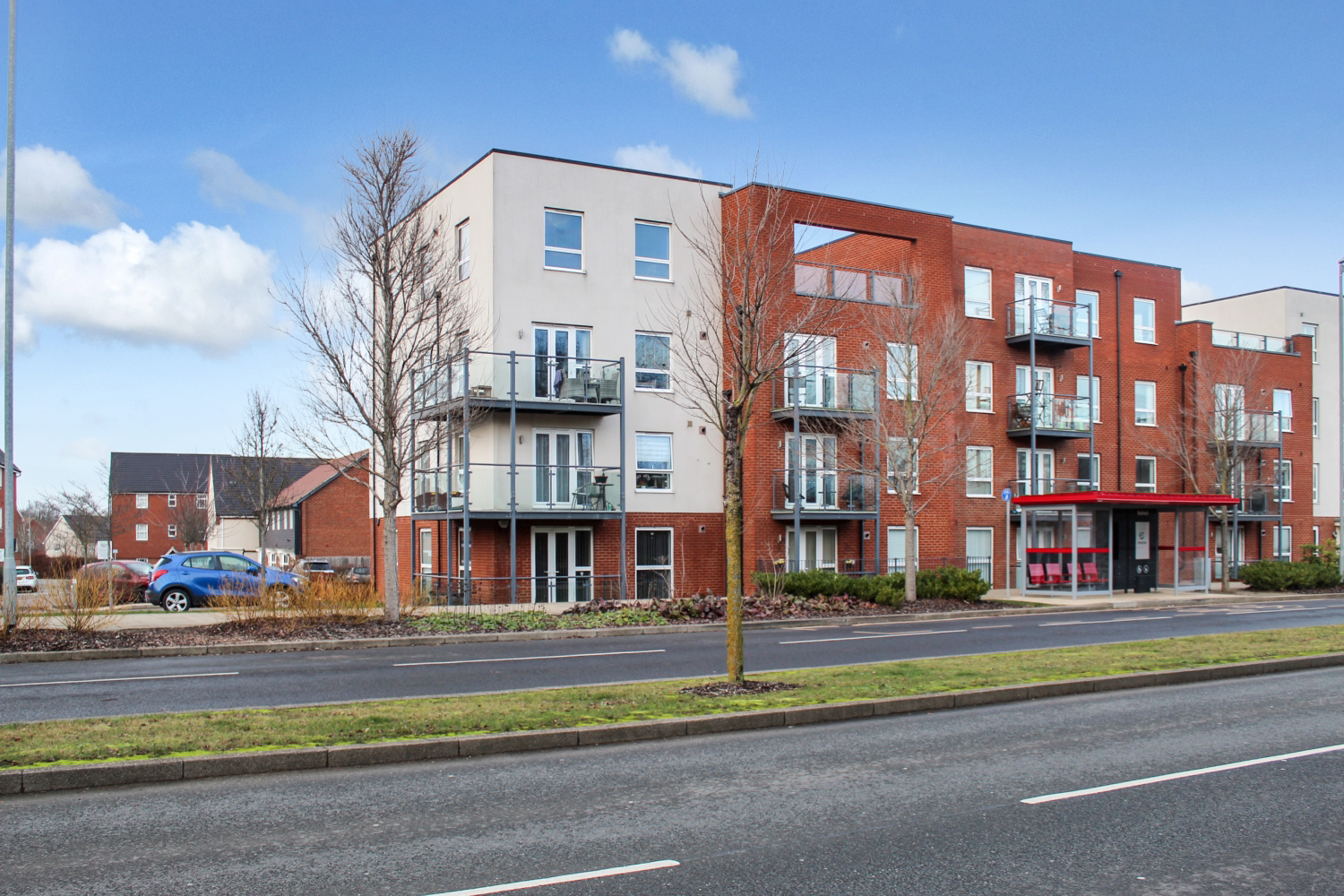 Lett Lane, Castle Hill, Ebbsfleet Valley, Kent, DA10, photo 3