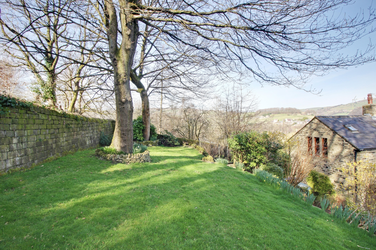James House, Blackwood Hall Lane, Halifax, photo 34