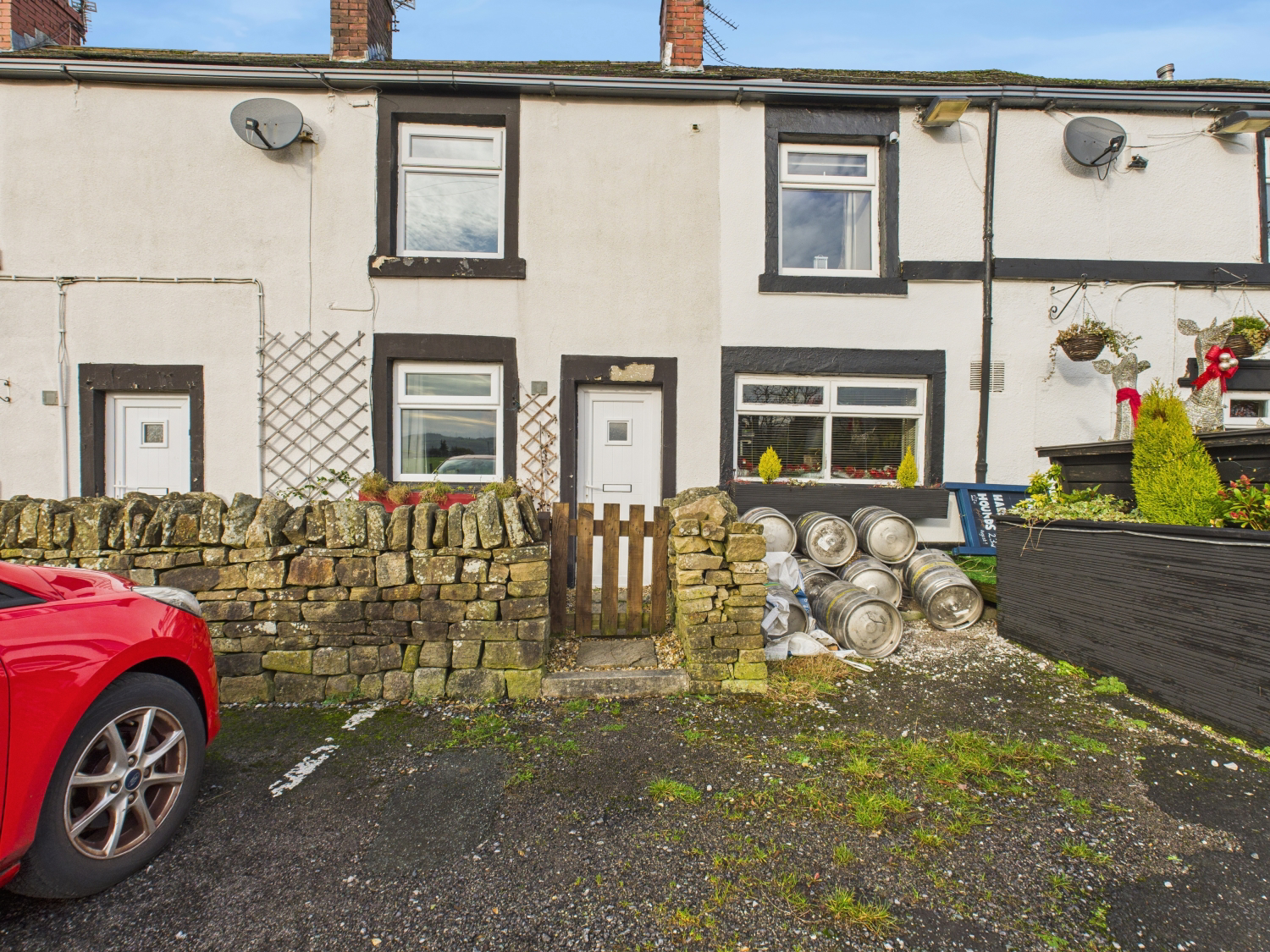 Luzley Cottages Luzley Road