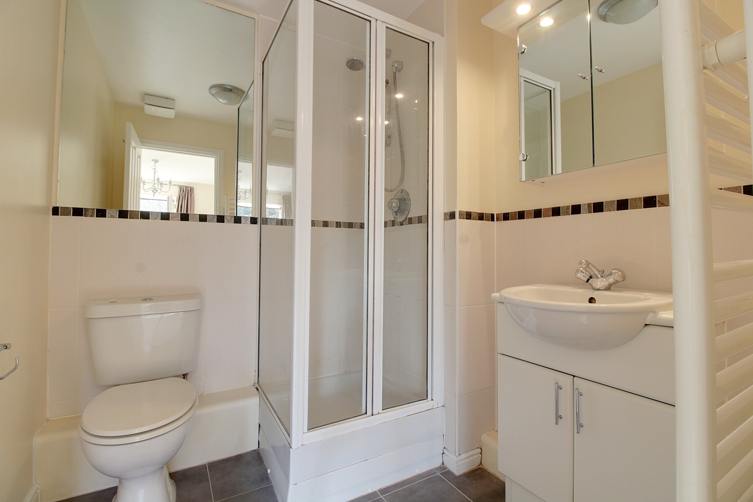 Simmonds Court, Spring Gardens Road, High Wycombe, Buckinghamshire, HP13, photo 9