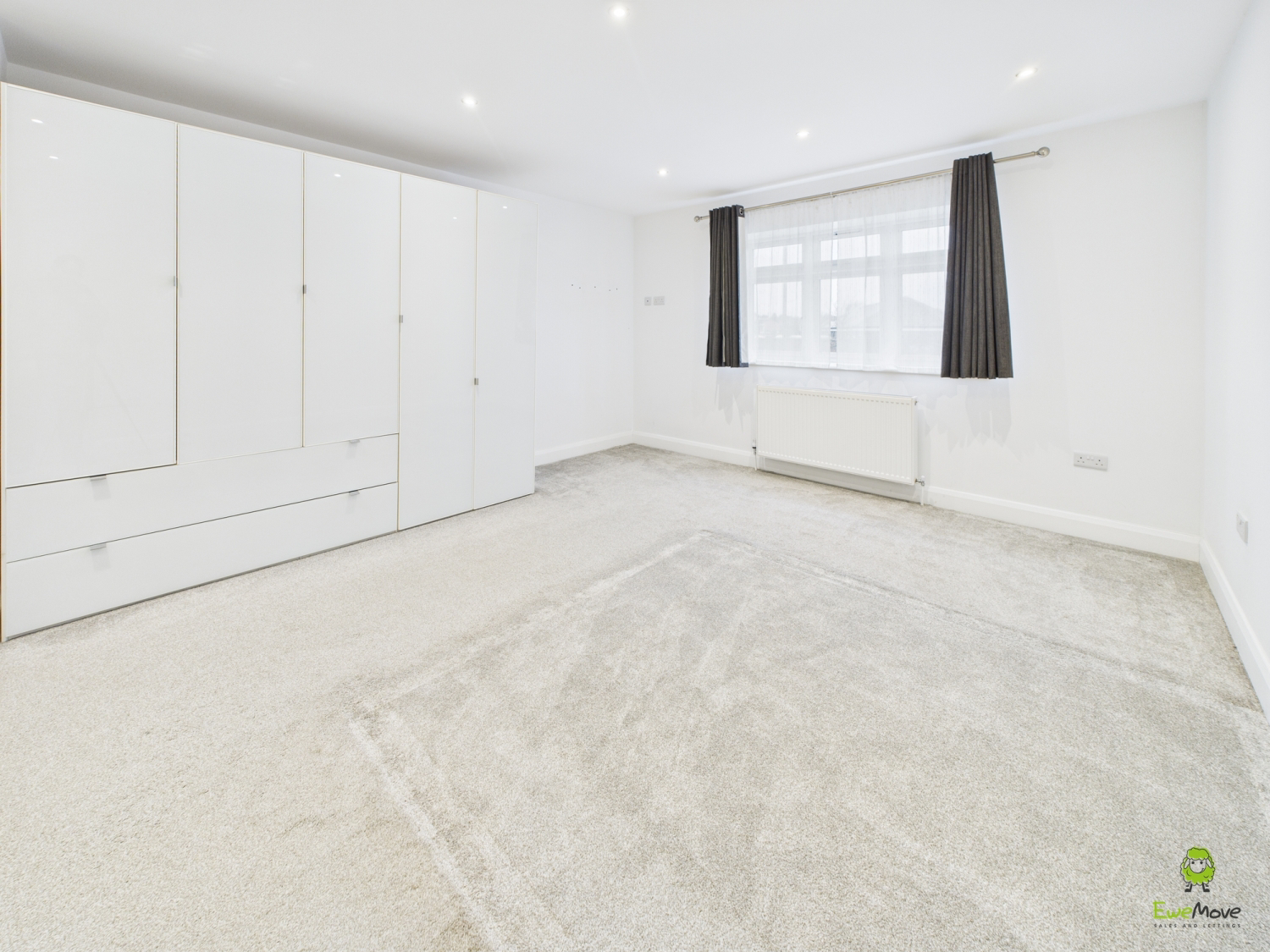 Long Lane, Bexleyheath, Kent, DA7, photo 10