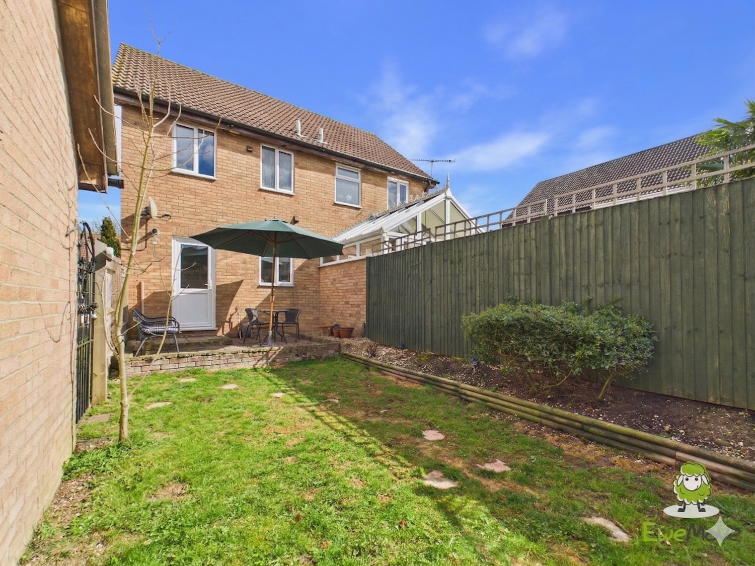GLOUCESTER DRIVE, BASINGSTOKE, HAMPSHIRE, RG22, photo 4