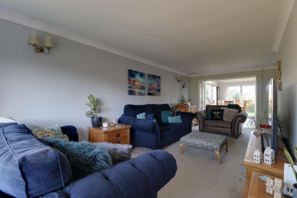 Leys Close, Barrowby, Grantham, Lincs, photo 5