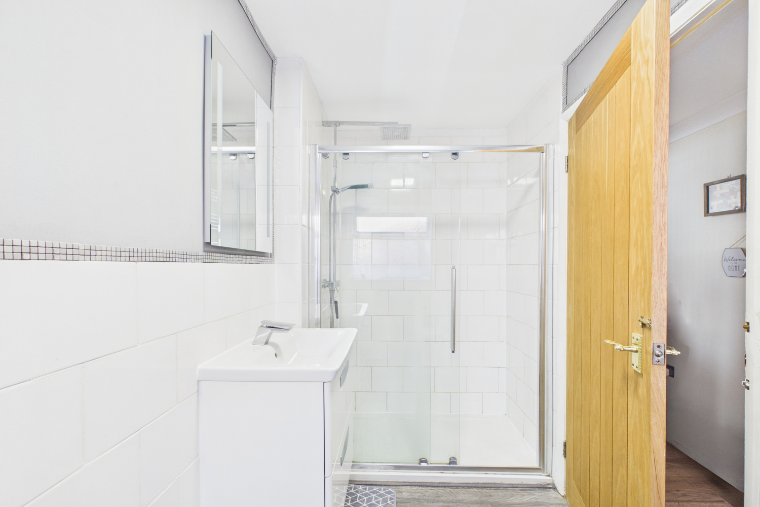 EweMove Spalding - Chaucers Way - Shower Room
