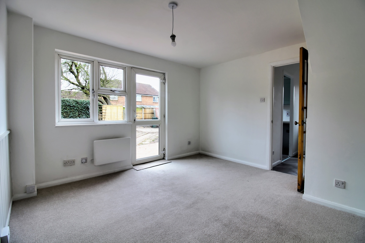 TAPPINGER GROVE, KENILWORTH, WARWICKSHIRE, CV8, photo 2