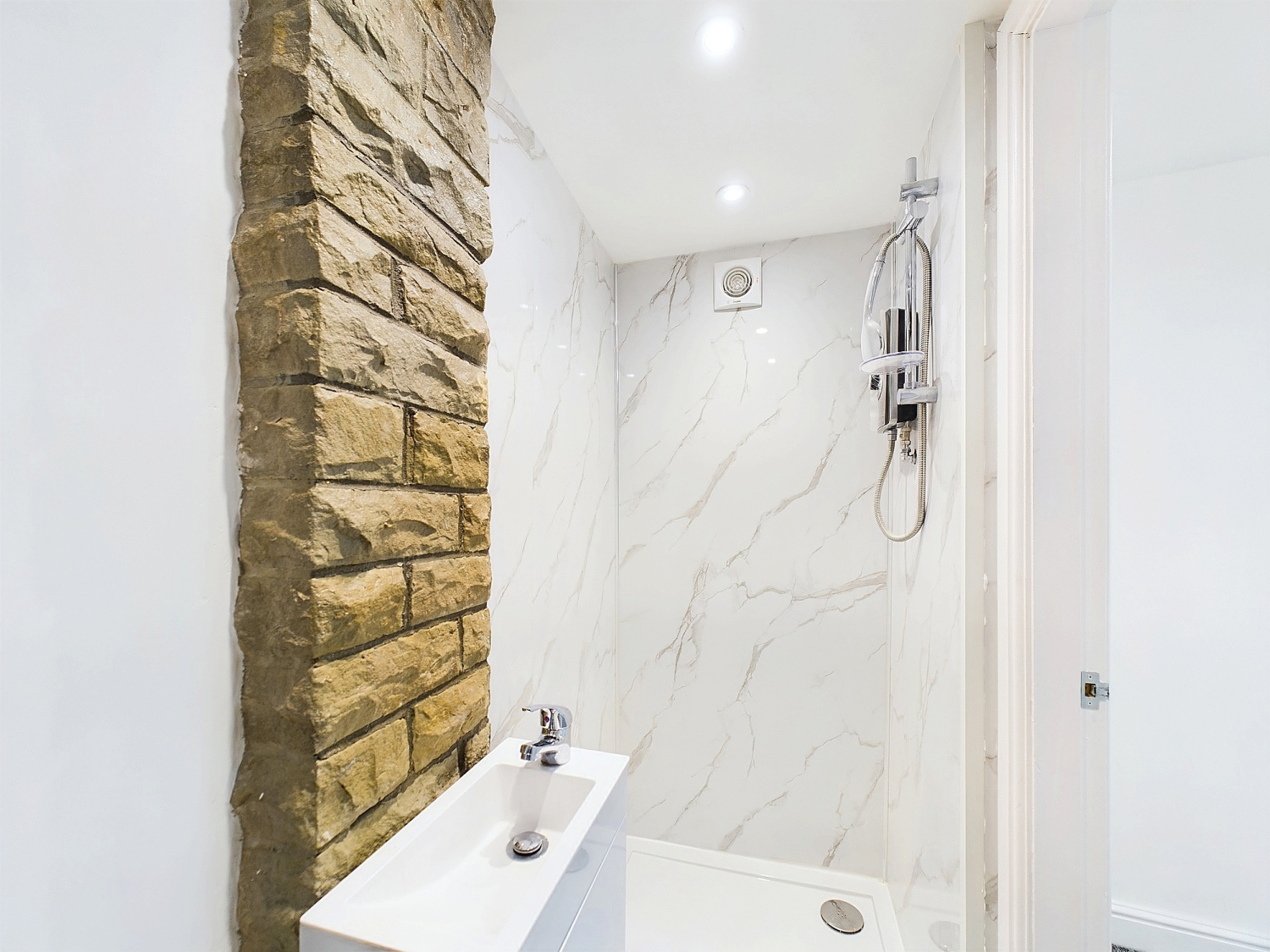 Wheatley Road, Halifax, HX3x, photo 8