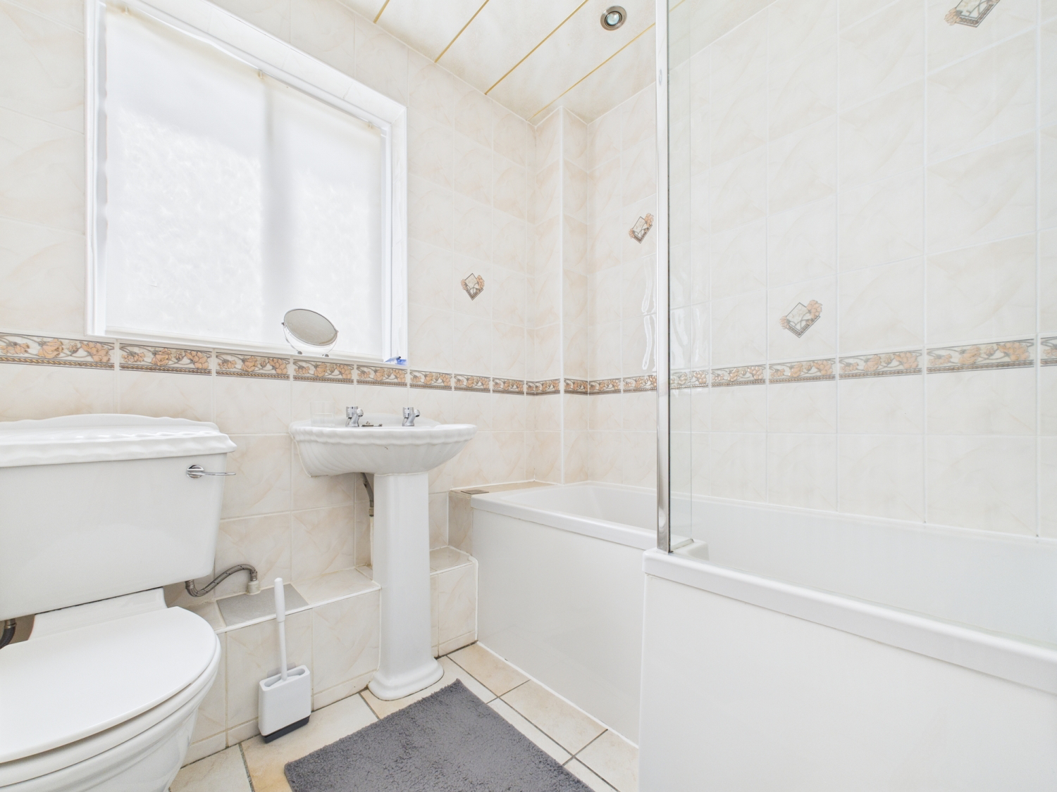 VALEHEAD, WHITLEY BAY, NE25, photo 12