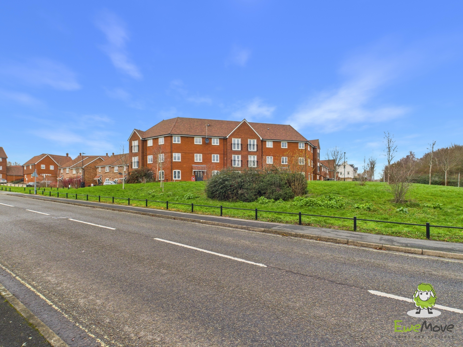 Basilica Court, 18 Denarii Drive, Chineham, Basingstoke, Hampshire, RG24, photo 25