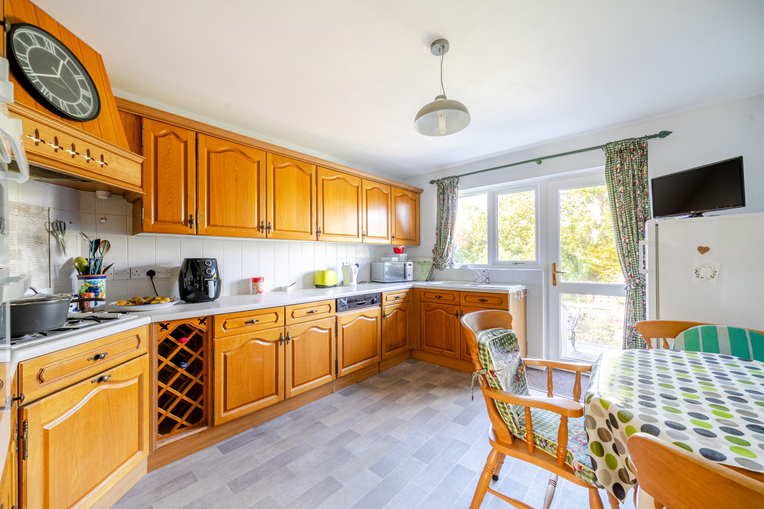 Taw Meadow Crescent, Fremington, Barnstaple, Devon, EX31, photo 5