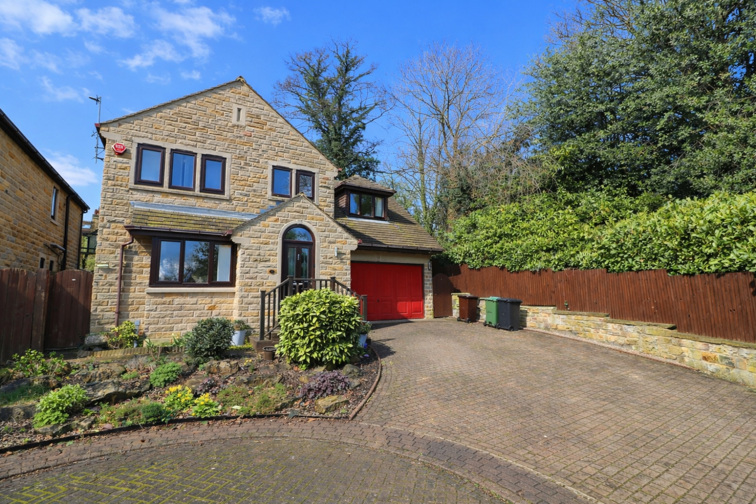 Hartley Court, Liversedge, West Yorkshire, WF15, photo 4