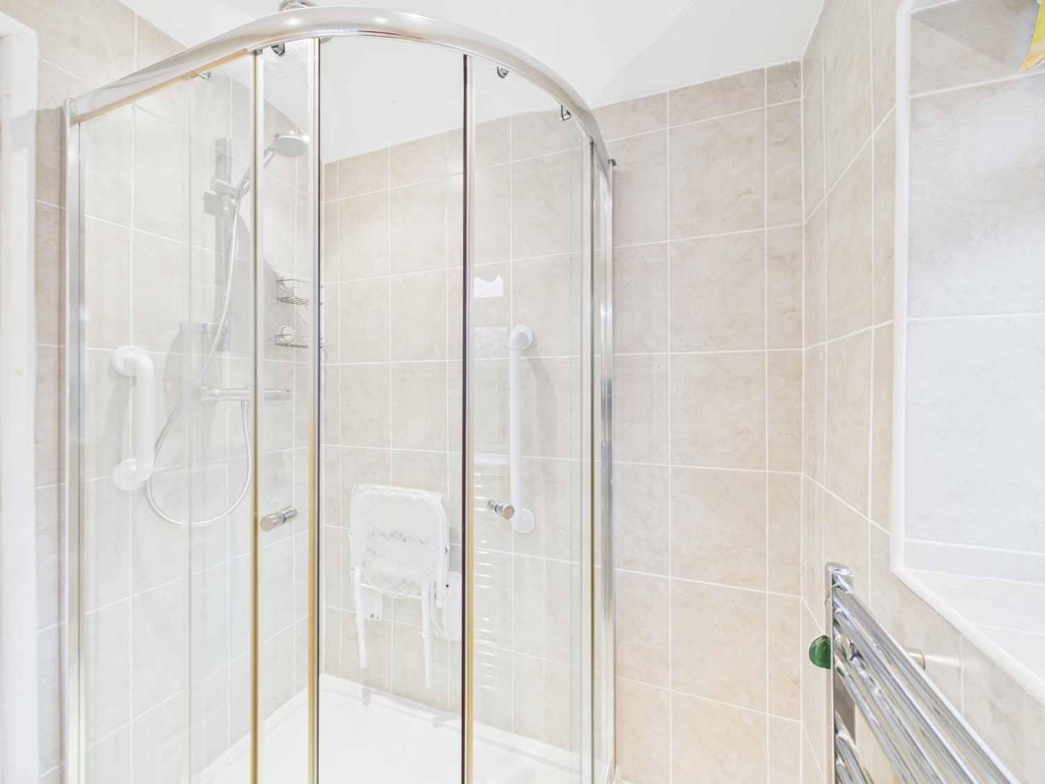 WOODROYD DRIVE, HALIFAX, WEST YORKSHIRE, HX3, photo 19