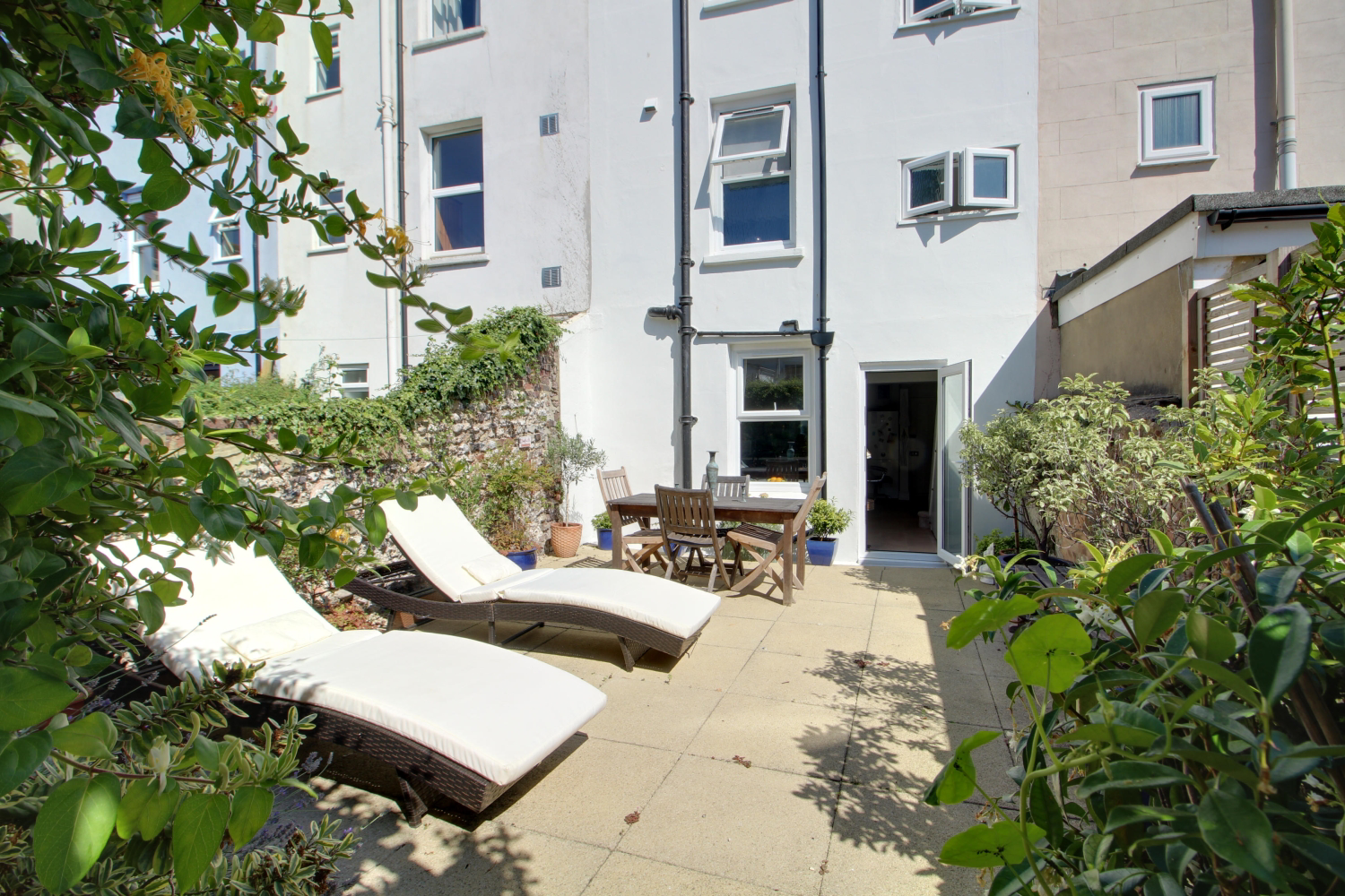 Yardley St, Round Hill, Brighton, photo 12