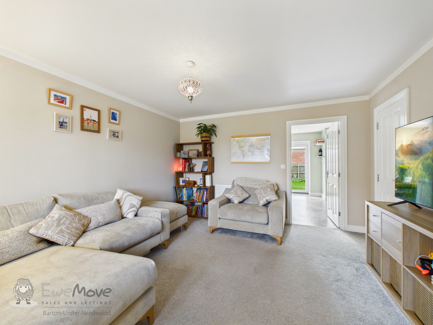 BLUEBELL WAY, TUTBURY, BURTON-ON-TRENT, STAFFORDSHIRE, DE13, photo 6