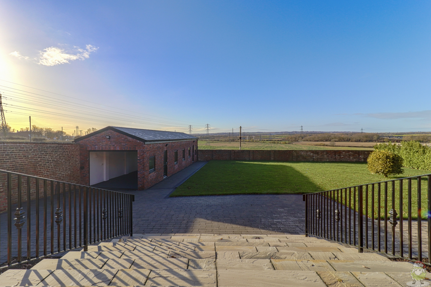 Lawn Drive, West Boldon, East Boldon, Tyne and Wear, NE36, photo 3