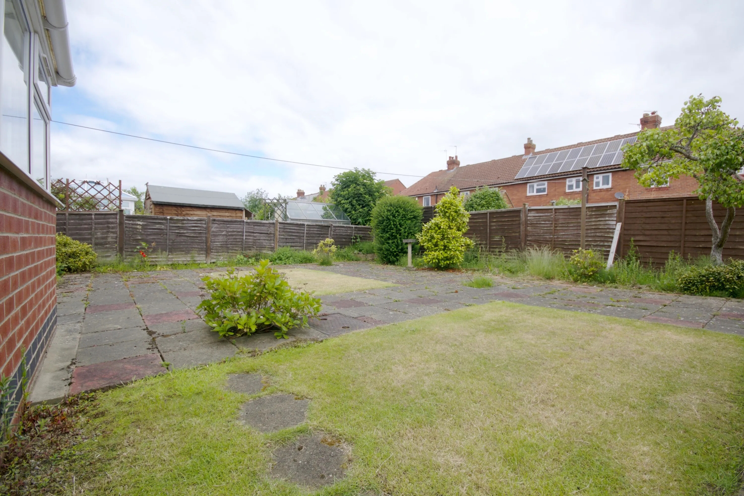 Almsford Drive, York, North Yorkshire, YO26 5NR, photo 13