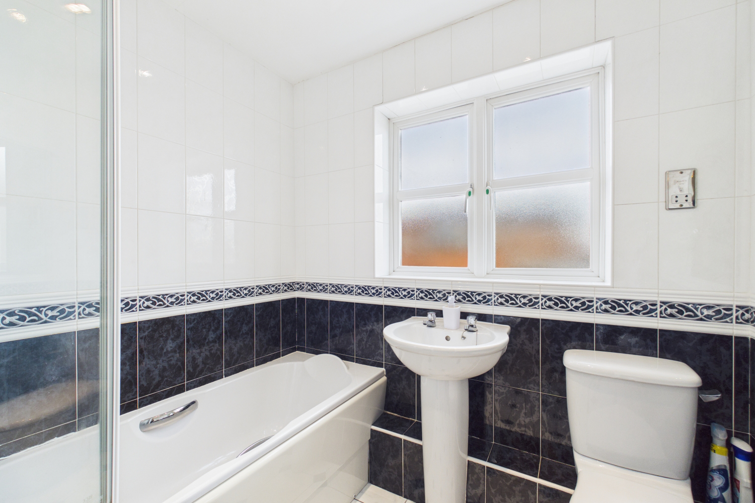 Martins Court, York, North Yorkshire, YO26 4WS, photo 8