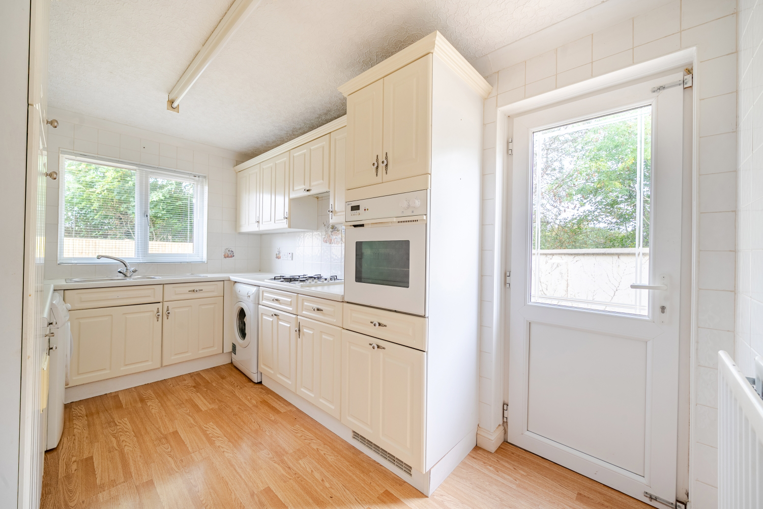Springfield Crescent, Fremington, Barnstaple, Devon, EX31, photo 12