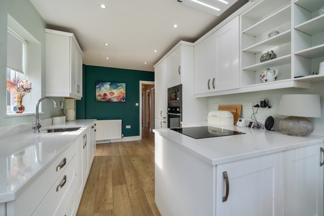 Westfield Close, Yeadon, Leeds, LS19 7NN, photo 7