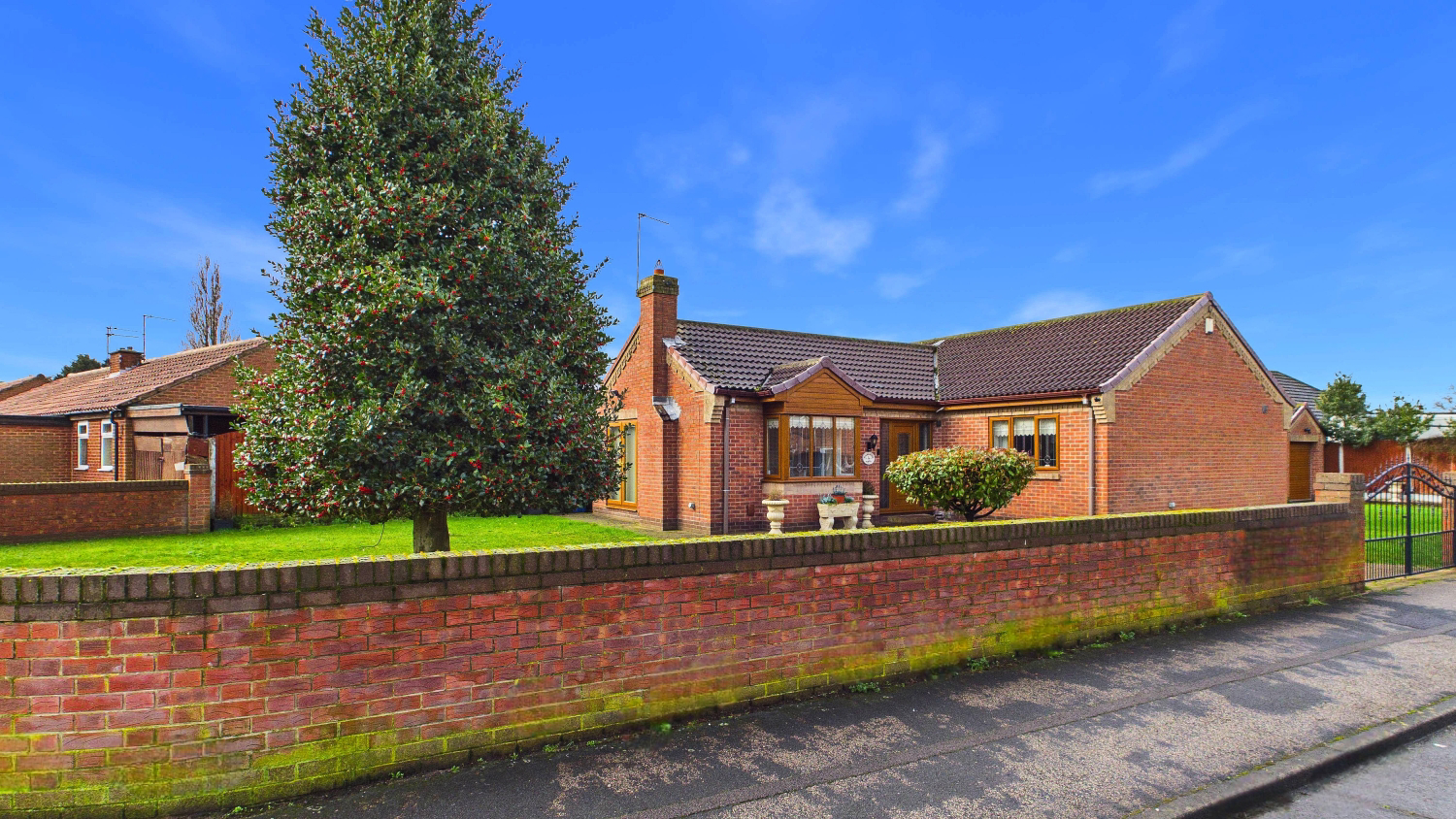 HOLLY DENE, ARMTHORPE, DONCASTER, SOUTH YORKSHIRE, DN3, photo 3