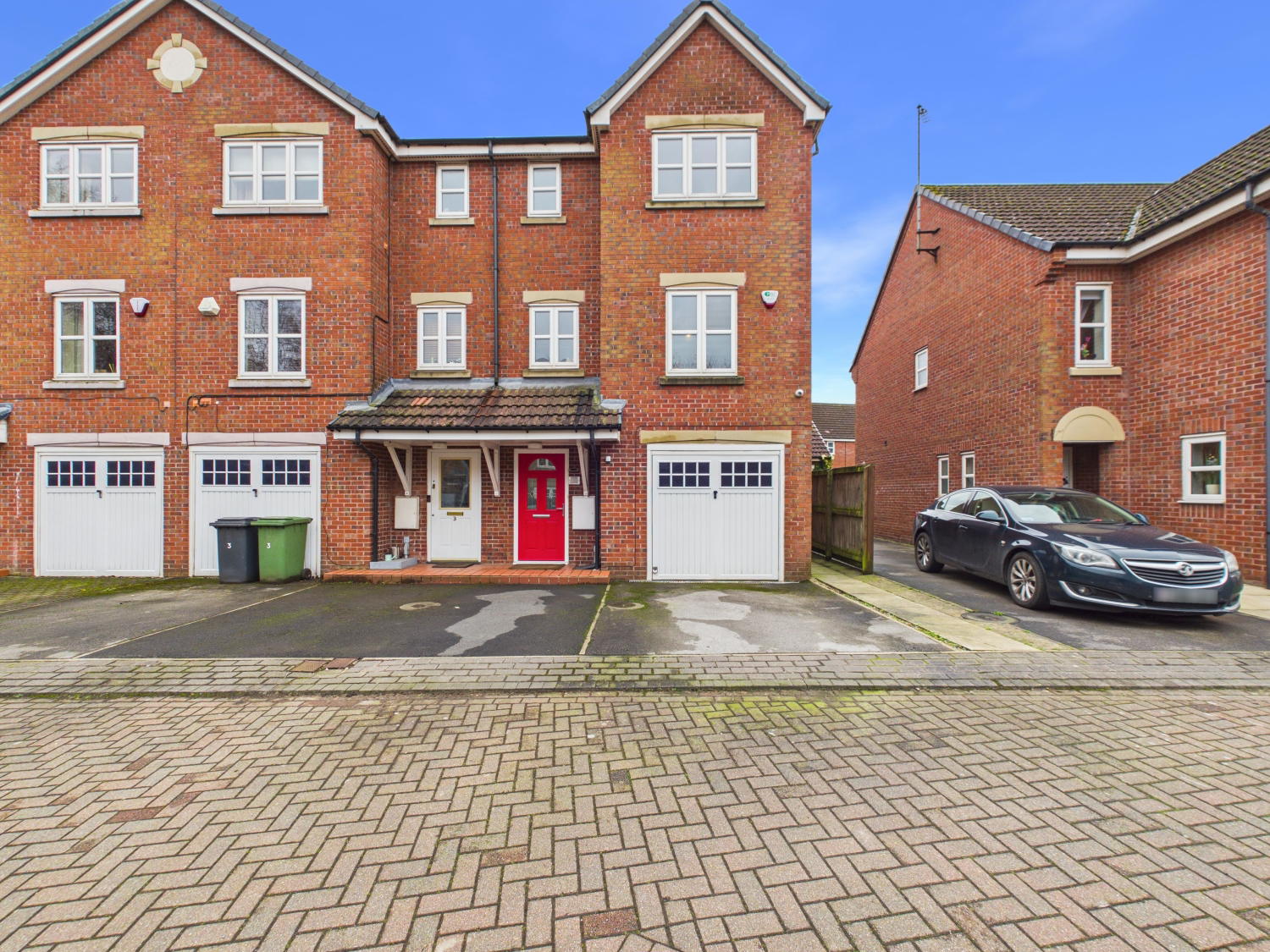 St. Martins Court