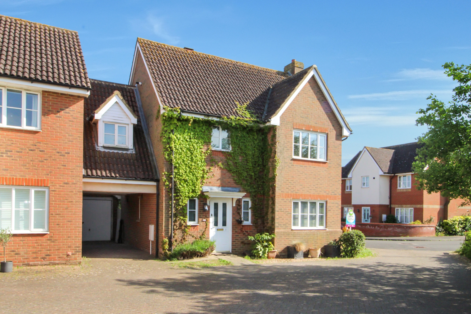 Thorny Way, Highfields Caldecote, Cambridge, Cambridgeshire, CB23