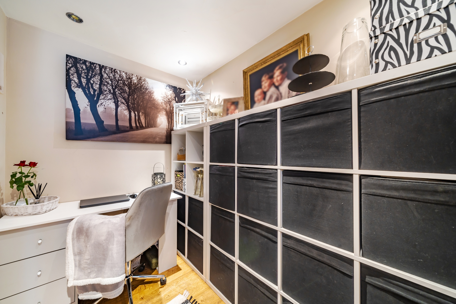 Grassholme Drive, Stockport, Cheshire, SK2, photo 9