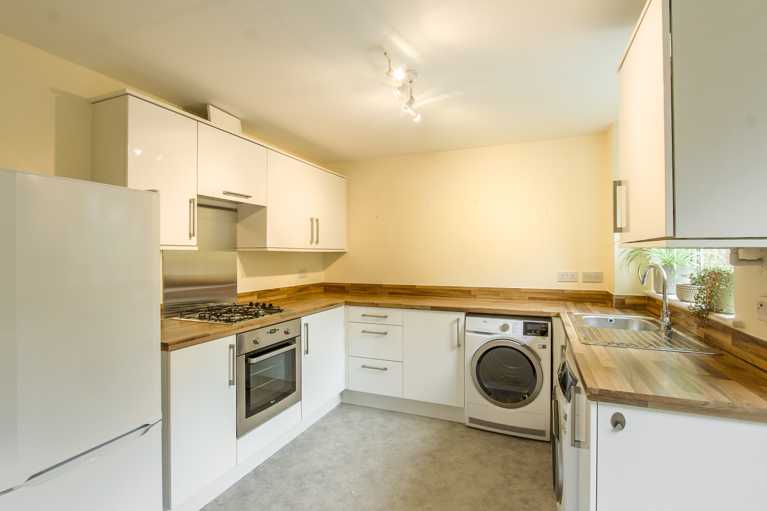 Collingwood Road, Yeovil, photo 7