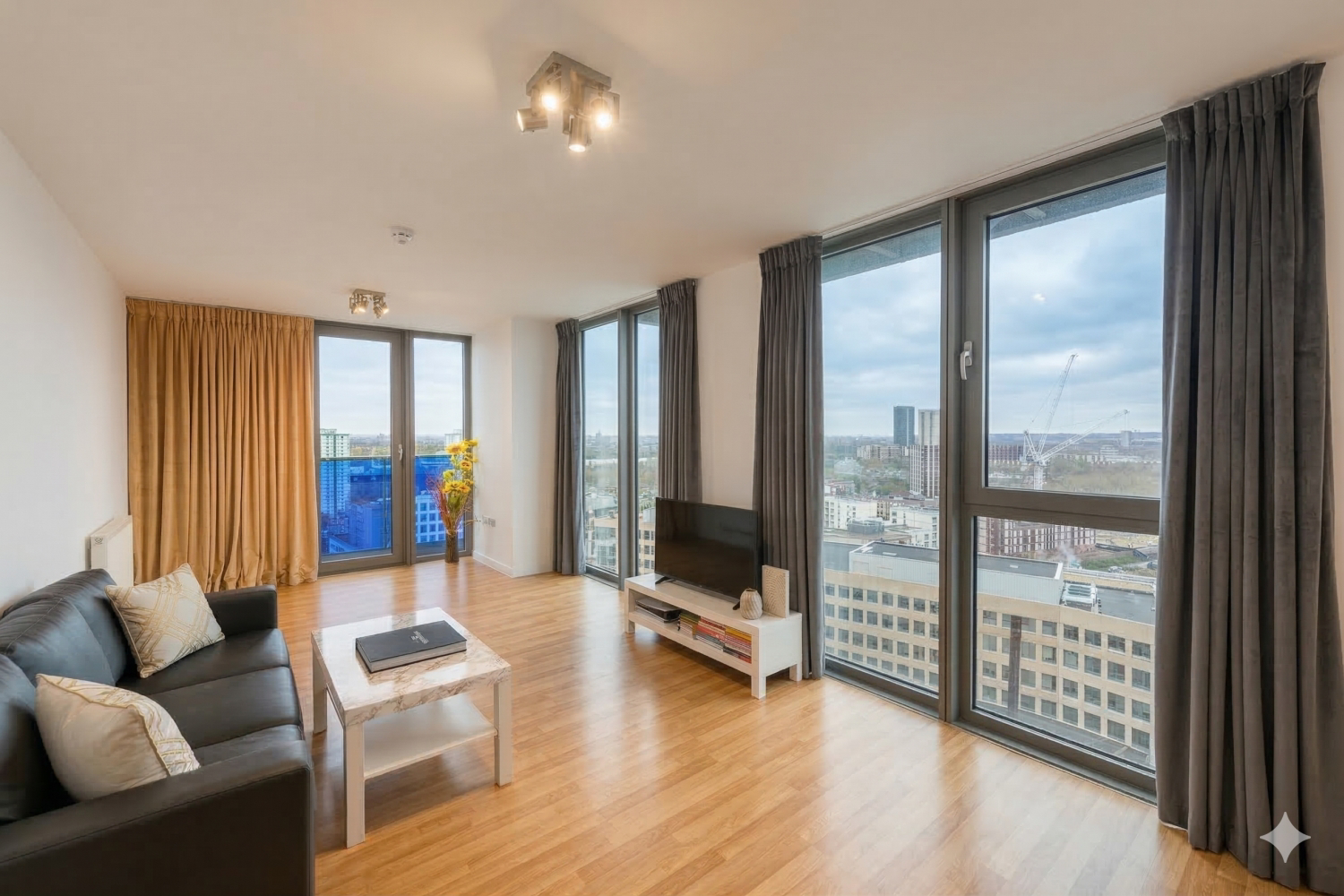 George Hudson Tower, 28 High Street, London, E15, photo 2