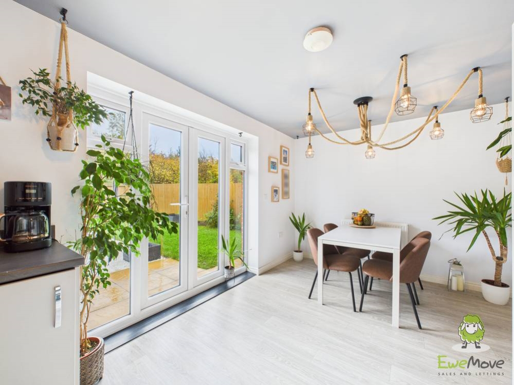 55 Rotary Way, Shavington, Crewe, photo 5