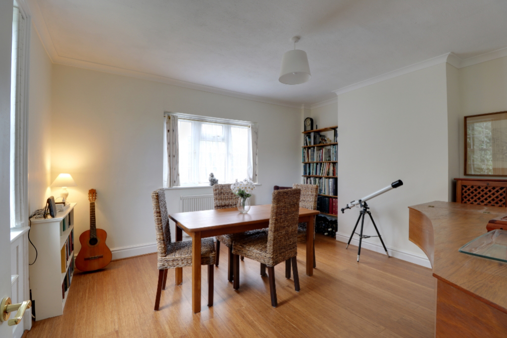 Colsterworth Road, Skillington, NG33, photo 8